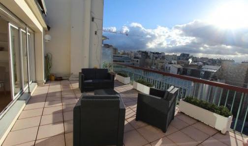 2 pièce(s) 1 chambre(s) Disponible