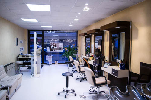 Maison plus salon de coiffure
