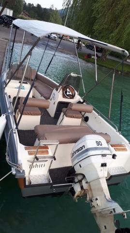 Location bateau pour visite inoubliable 