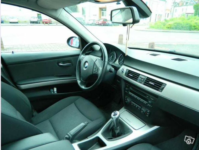 BMW  320D CONFORT