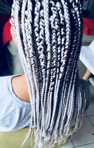 Coiffeuse et esthéticienne