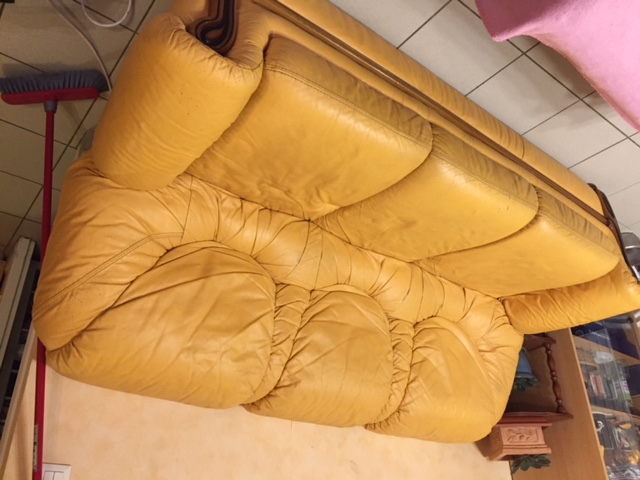 Canape cuir