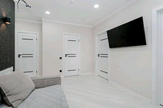 Location meuble - 3 pièces - 74 m2 - Rue Guersant, Paris 17e