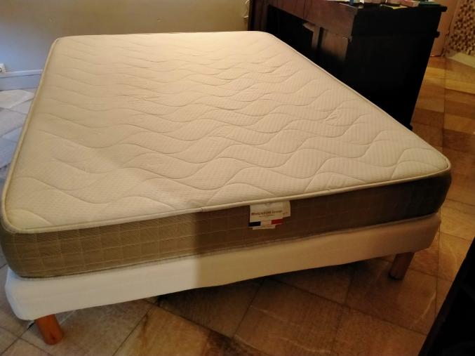 Sommier + matelas 140x190