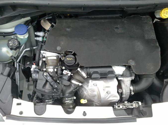 PEUGEOT 1007 1.6 HDI 110 SPORTY PACK PLUS 