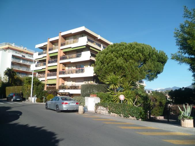 Studio F1/idéal investisseur Nice ouest