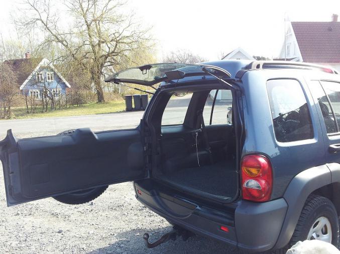 Jeep Cherokee 2.5 CRD Sport 4x4