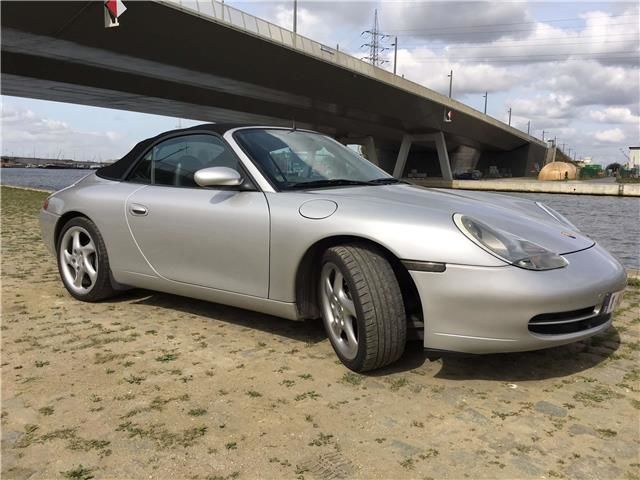 Porsche - 911 Cabriolet - 2000