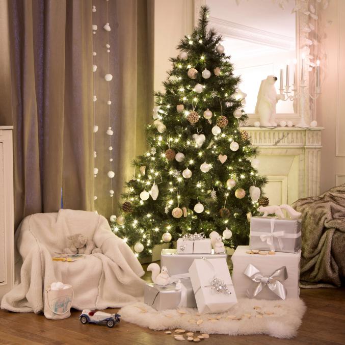 Sapin de noël artificiel à leds CAP NORD