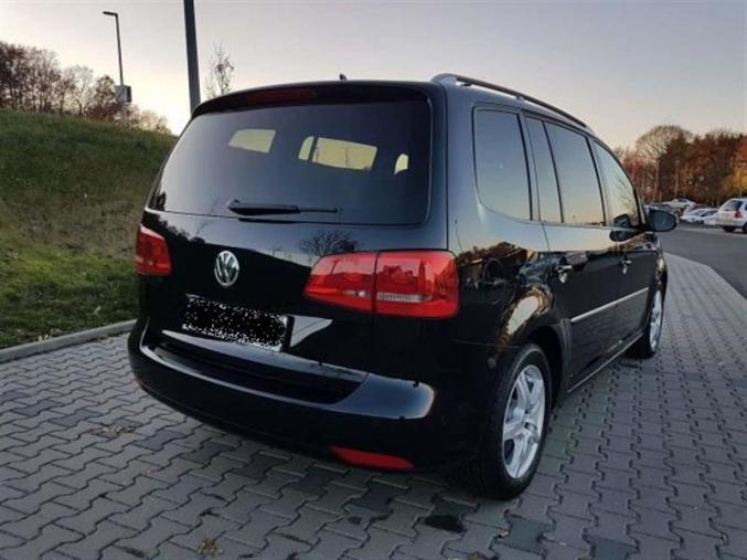 Volkswagen Touran 2.0 TDI DPF BlueMotion Technolog