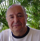 Recherche Chauffeur Privé et une femme ou homme de ménage.