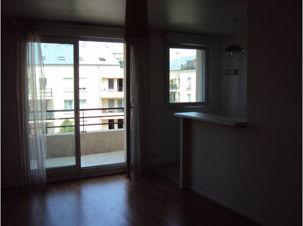 APPARTEMENT 2 PIECES AVEC BALCON DANS RESIDENCE DE STANDING