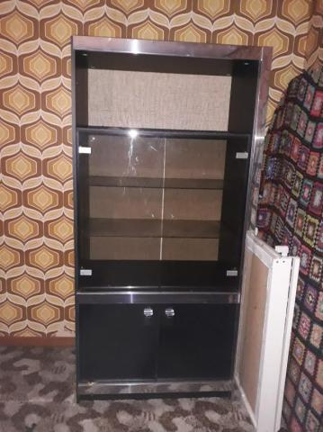 Dressoir de + ou - 2m70 en un ou trois parties