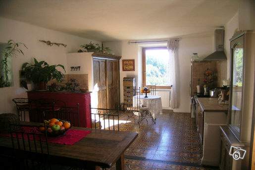 Vente de deux mas sur plusieurs hectares en Cévennes