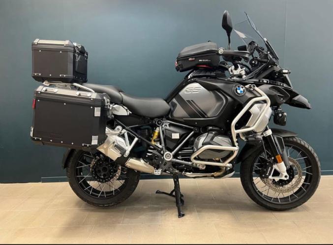 GS 1250 TRIPLE BLACK