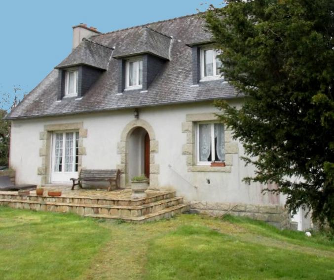 BRETAGNE, belle maison neo-bretonne, 5 chambres, grand jardin