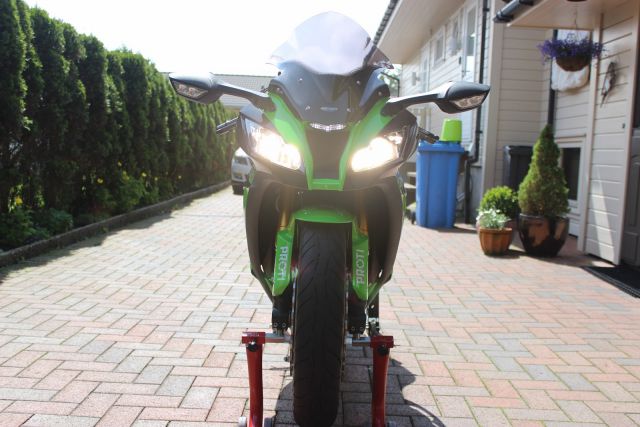 ZX10R Raw Kawasaki Ninja
