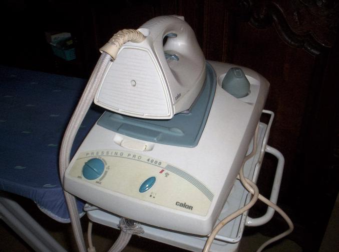 Table a repasser et fer pro pressing