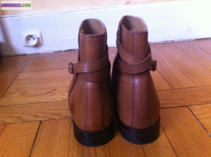 Bottine en cuir marron Femme