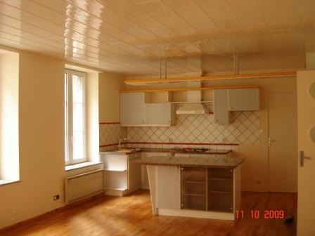 Appartement F3 Centre de VEZELISE