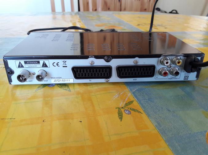 Décodeur TNT ELAP ultima II