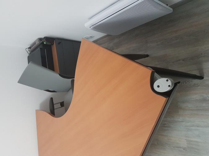 Bureau avec chaise pour pc ordinateur