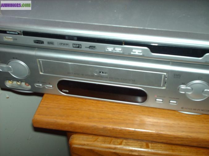 Meuble+etagere+video+cassettes ect