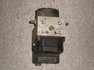 Boitier bloc ABS Xsara hdi 2l