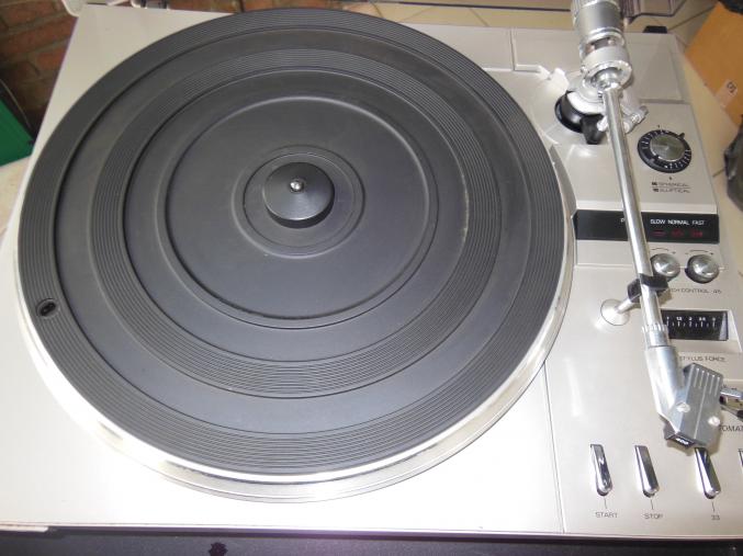 CHAINE HI FI SCHNEIDER