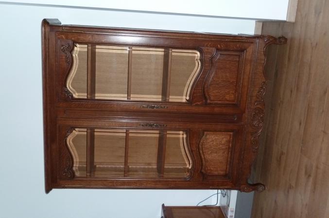 Vitrine / bibliothèque