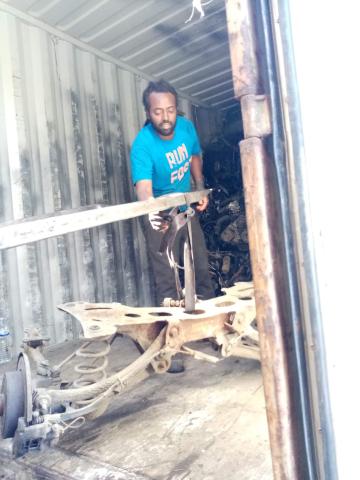 Plonge restauration, ménage