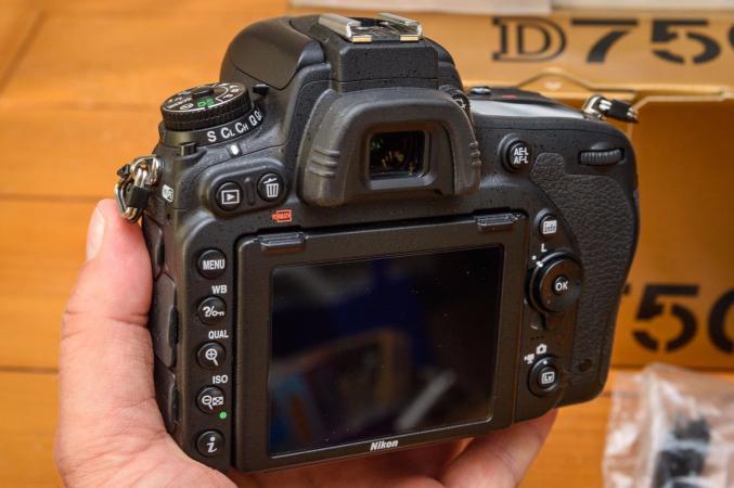 Nikon D750