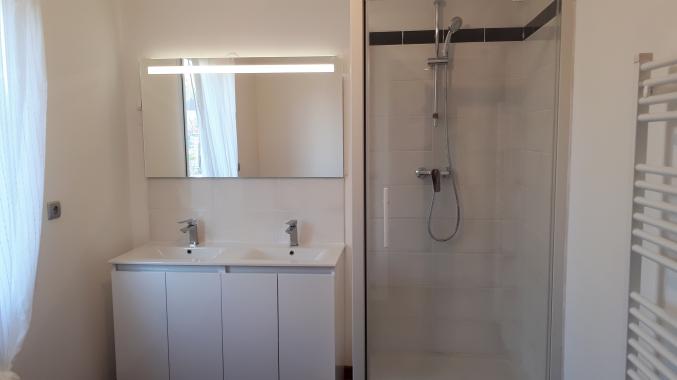 Colocation avec salle de bain privative