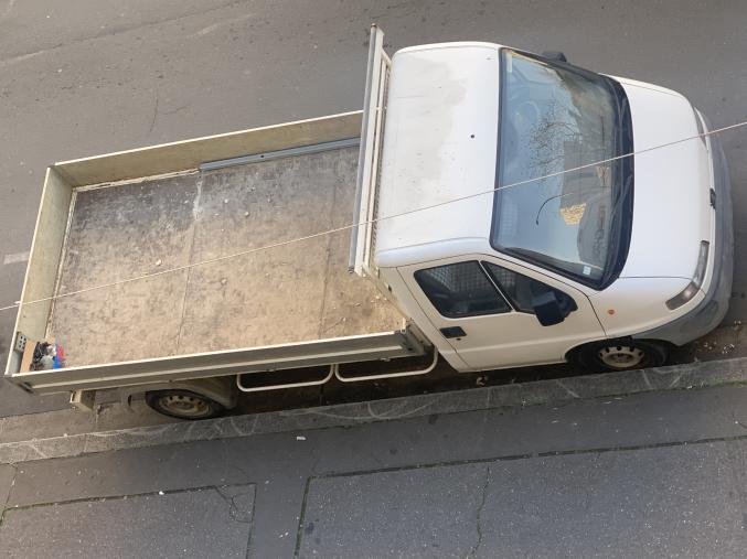 Peugeot plateau long 2.5Diesel-82000Km/98