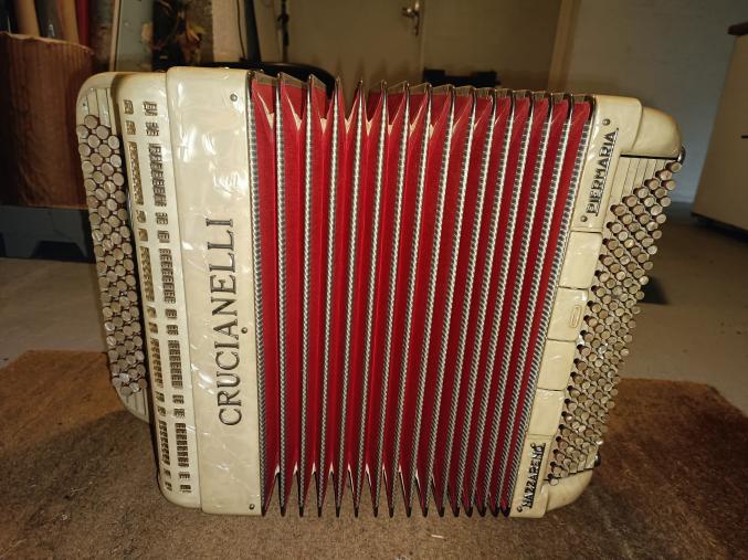 Accordéon CRUCIANELLI