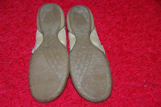 CHAUSSURES NEUVES taille 37