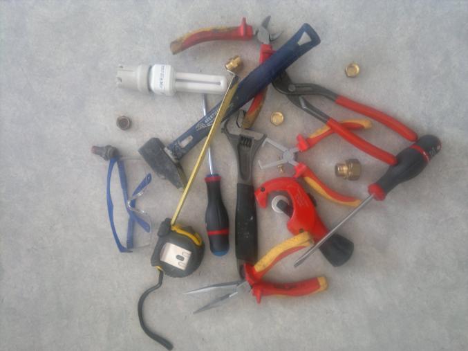 PLOMBERIE/ CHAUFFAGE/ CLIMATISATION/ ELECTRICITE