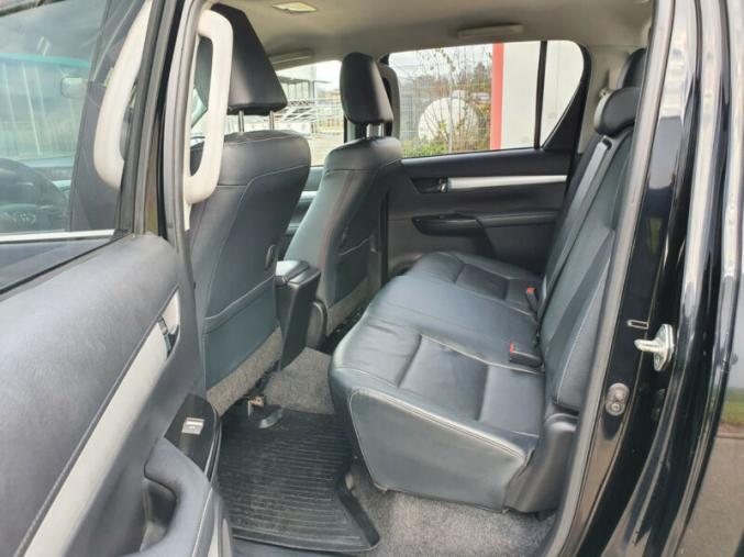 Toyota Hilux double cabine faxe Xenon Pickup