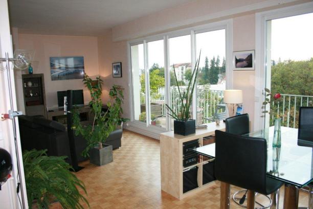 Pau - Centre Ville Pau, vue Pyrénées