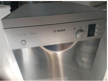 Lave vaisselle Bosch quasi neuf