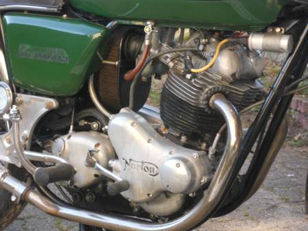 Norton commando 750