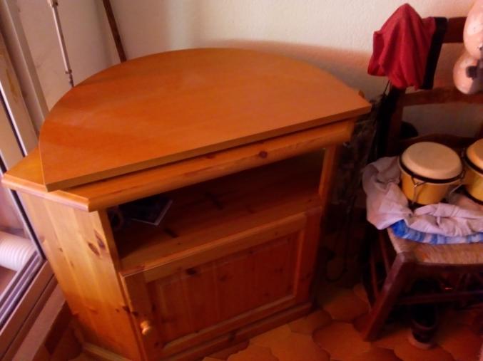Meuble d'angle télé