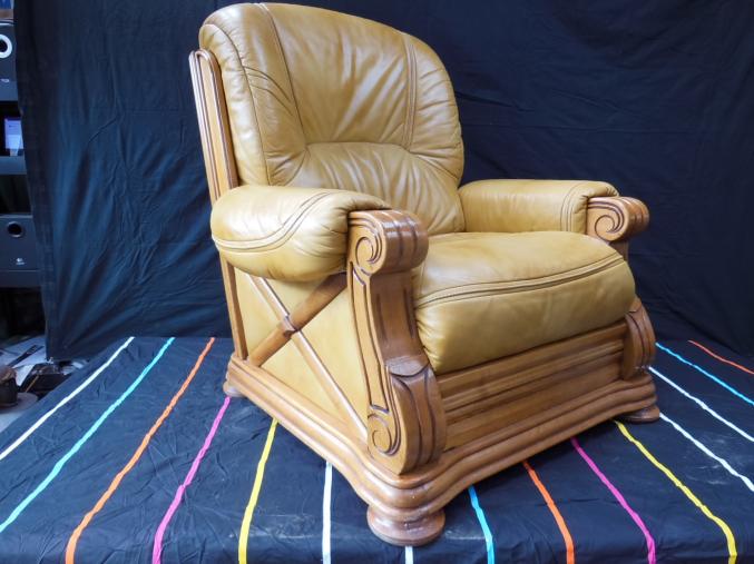 Fauteuil cuir