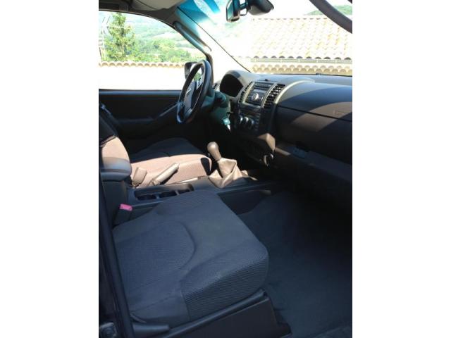 Nissan Navara 2.5 dci 174 double cabine elegance