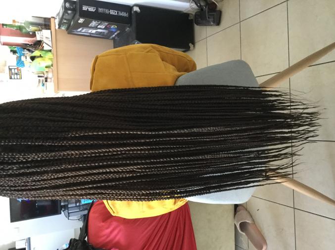 Coiffeuse et esthéticienne