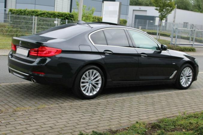 BMW 530d Leder Navi Xenon HeadUp