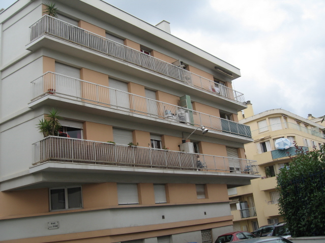 Studio NICE GORBELLA