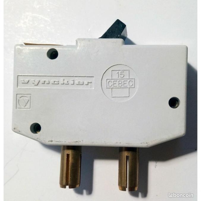 16A 1x disjoncteur fusible automatique 16A à broches 20mm 230V à 400V CEBEC 3000