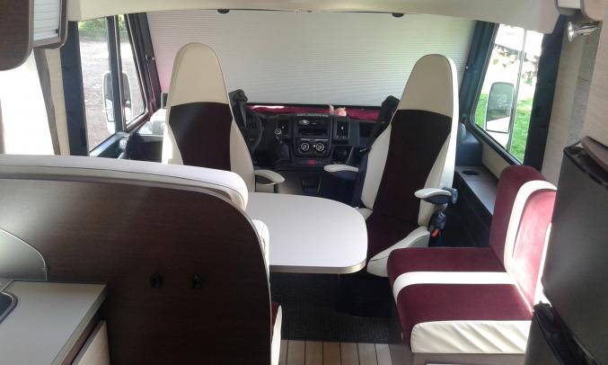 Camping car intégral