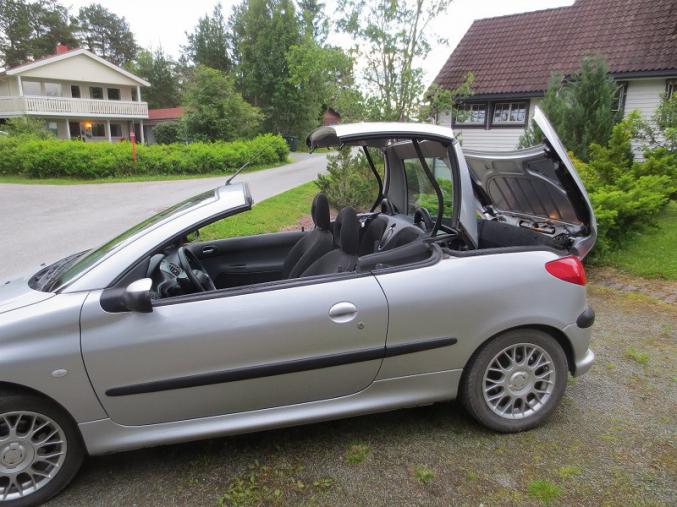 Peugeot 206 1.6 HDi cabriolet 97.000 km 2007 80 kW (109 CH) Diesel